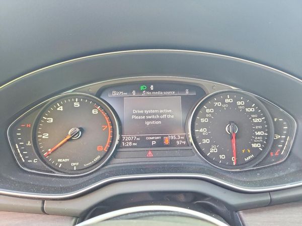 2021 AUDI Q5 quattro Premium