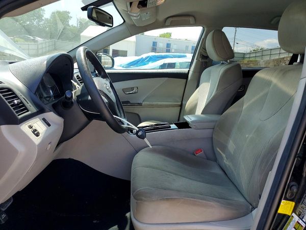 2012 TOYOTA VENZA — DENT