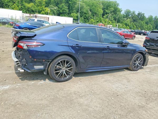 2021 TOYOTA CAMRY