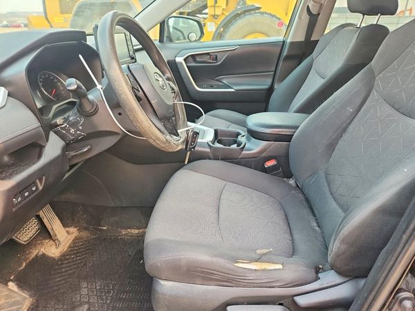 2019 TOYOTA RAV4 LE AWD