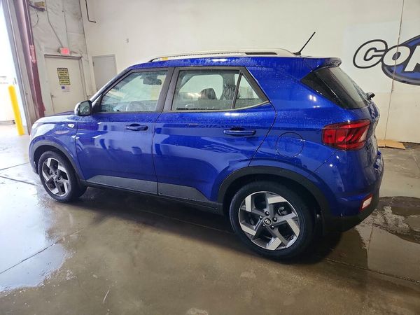 2025 HYUNDAI VENUE SEL, Limited