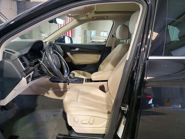 2019 AUDI Q5 quattro Premium