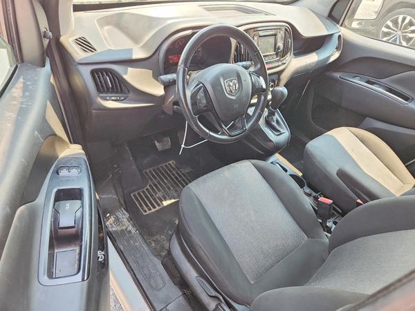 2017 RAM PROMASTER CITY SLT