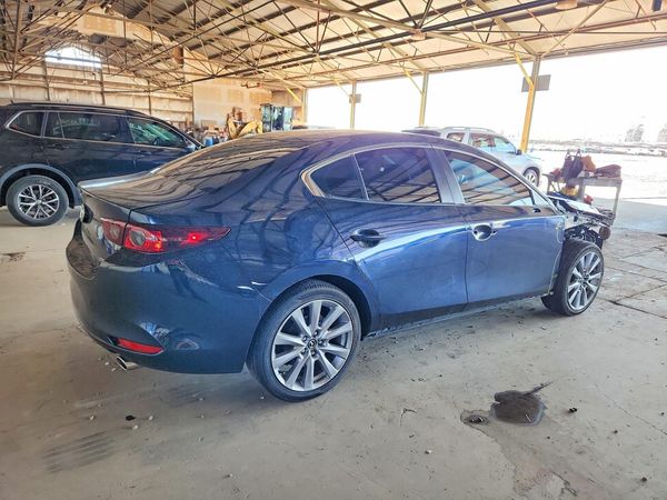 2021 MAZDA 3