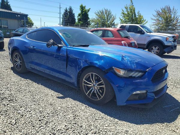 2017 FORD MUSTANG I4 Coupe