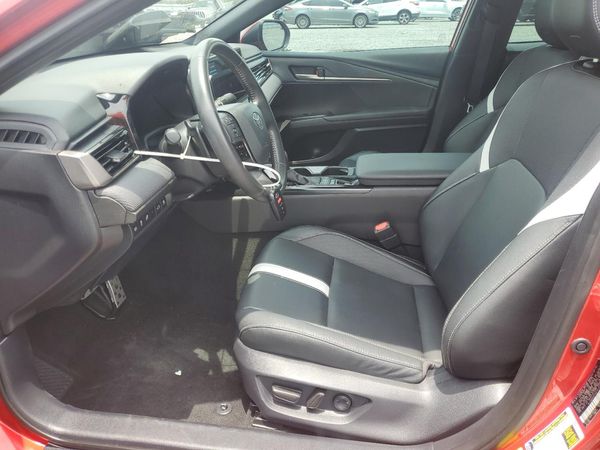 2025 TOYOTA CAMRY