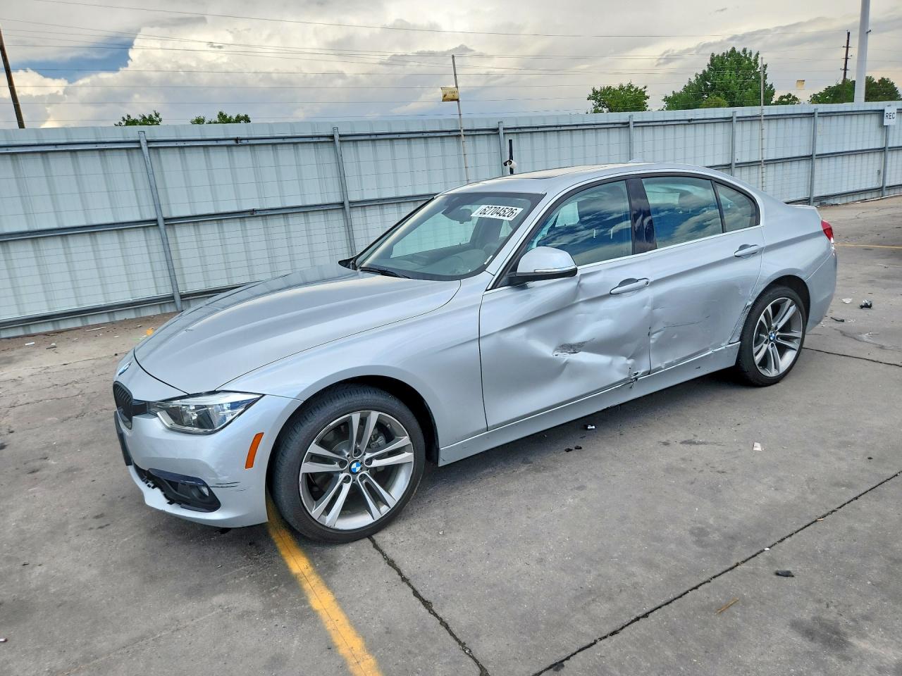2018 BMW 330 xDrive SA