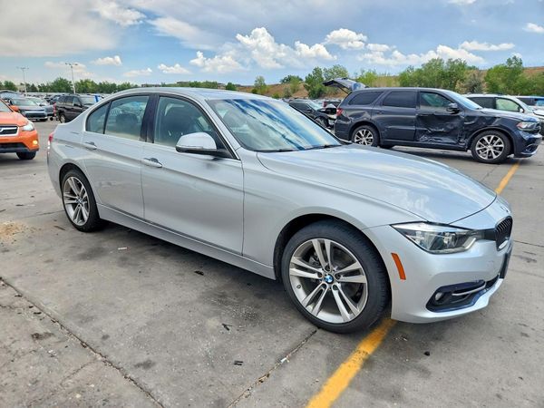 2018 BMW 330 xDrive SA