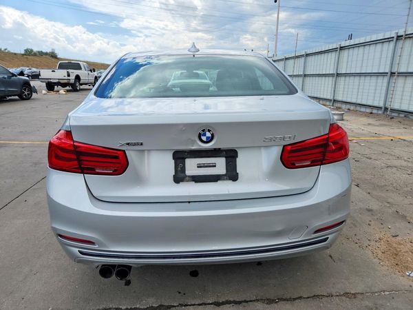 2018 BMW 330 xDrive SA