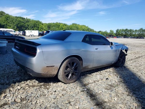 2020 DODGE CHALLENGER SXT