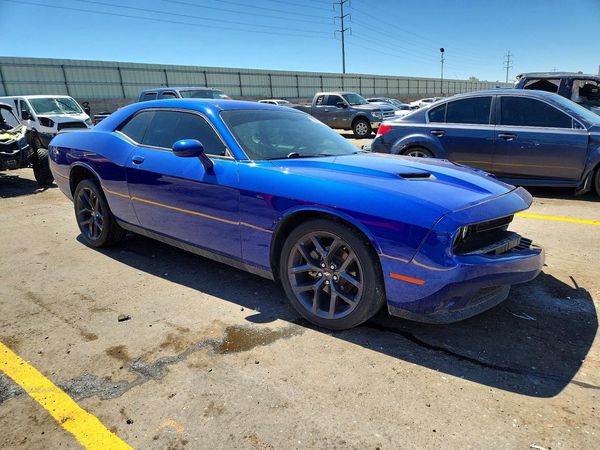 2021 DODGE CHALLENGER SXT