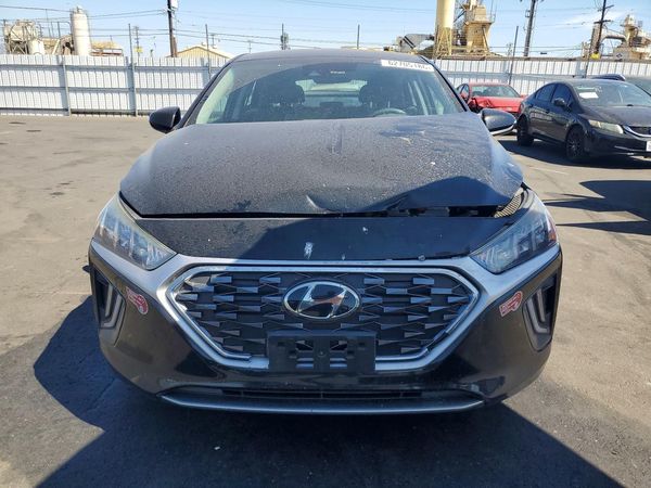 2021 HYUNDAI IONIQ SEL