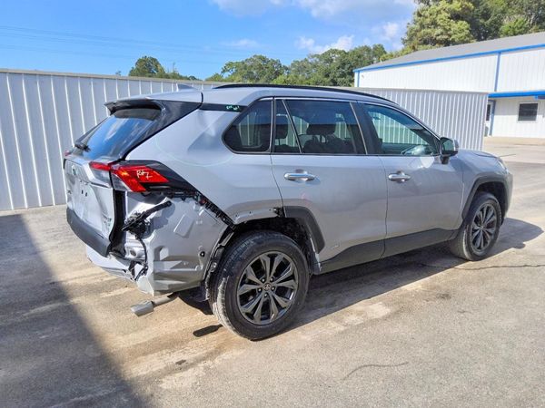 2024 TOYOTA RAV4 Limited