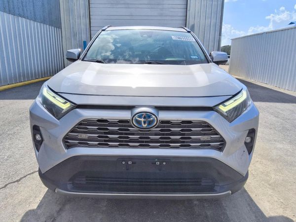 2024 TOYOTA RAV4 Limited