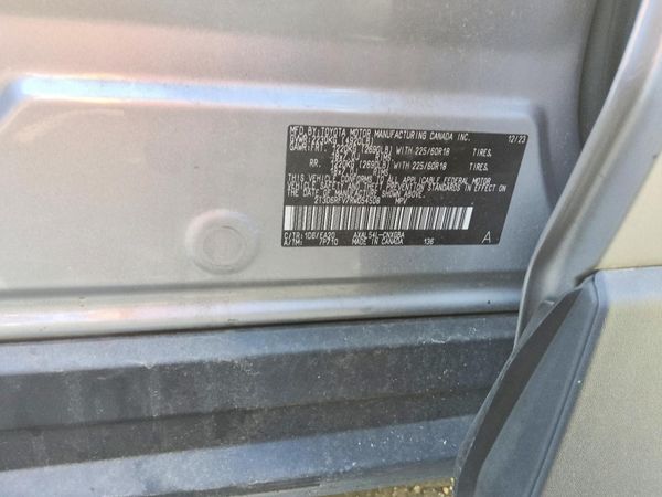 2024 TOYOTA RAV4 Limited