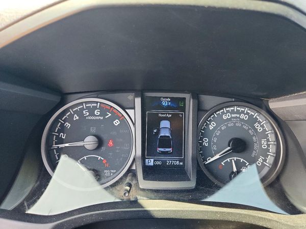 2020 TOYOTA TACOMA SR5