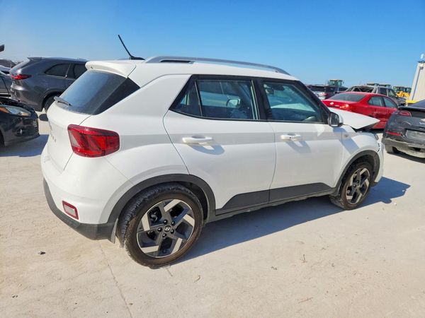2026 HYUNDAI VENUE SEL, SEL w/ 2-Tone Roof