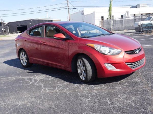 2012 HYUNDAI ELANTRA