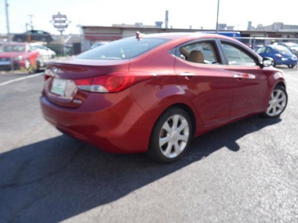 2012 HYUNDAI ELANTRA