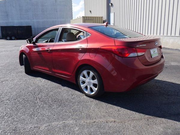 2012 HYUNDAI ELANTRA