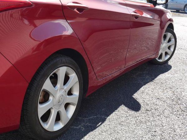 2012 HYUNDAI ELANTRA