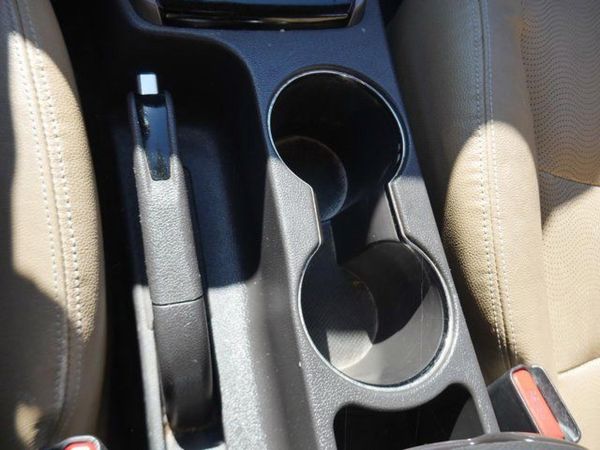2012 HYUNDAI ELANTRA