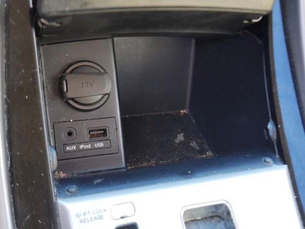 2012 HYUNDAI ELANTRA