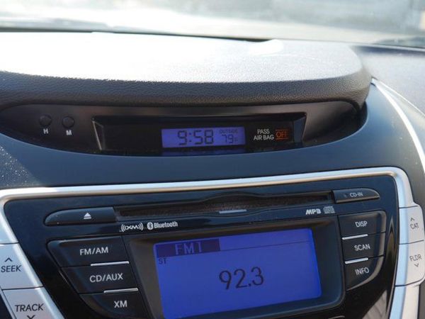 2012 HYUNDAI ELANTRA