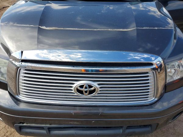2013 TOYOTA TUNDRA Limited