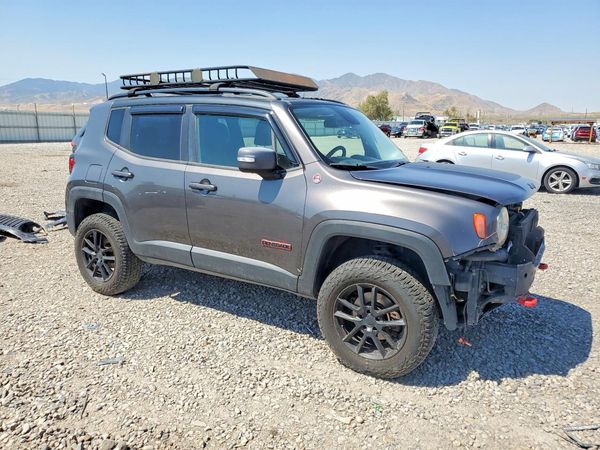 2016 JEEP RENEGADE TRAILHAWK 4X4