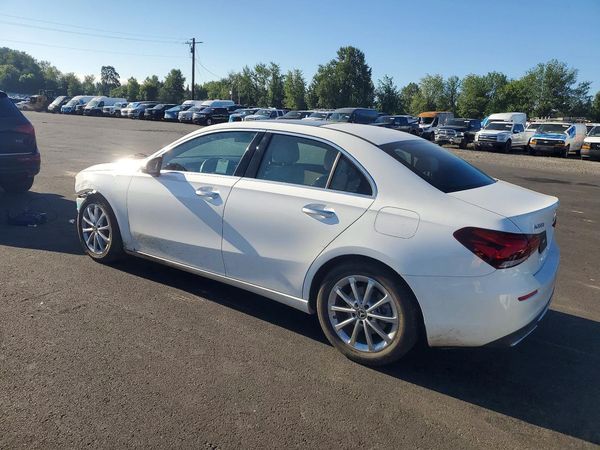 2021 MERCEDES-BENZ A A220