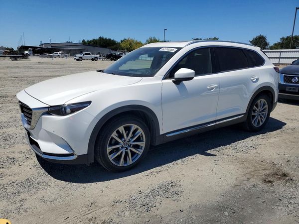 2019 MAZDA CX-9 Grand Touring — Front 3/4