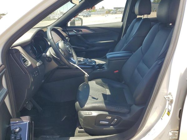 2019 MAZDA CX-9 Grand Touring — DENT