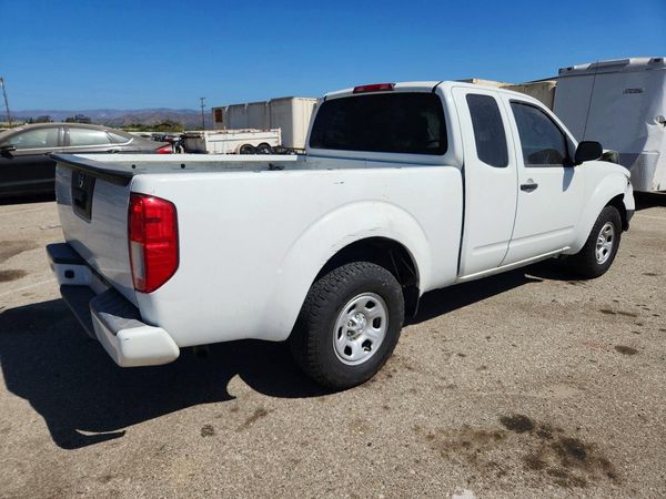 2018 NISSAN FRONTIER