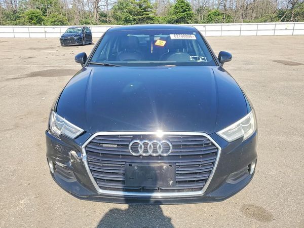 2017 AUDI A3 quattro Premium