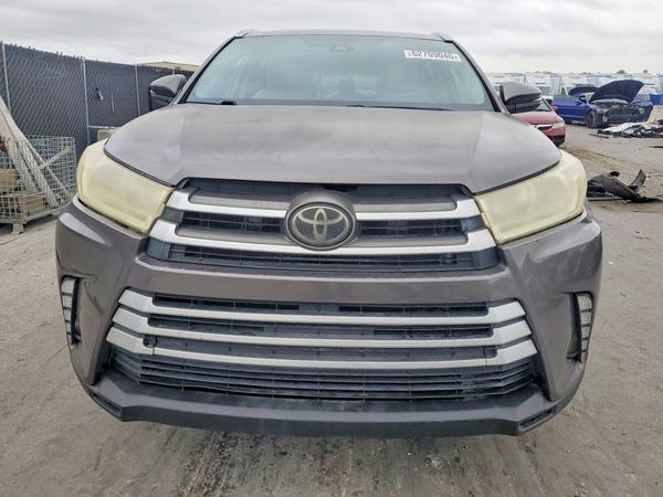 2018 TOYOTA HIGHLANDER SE/XLE