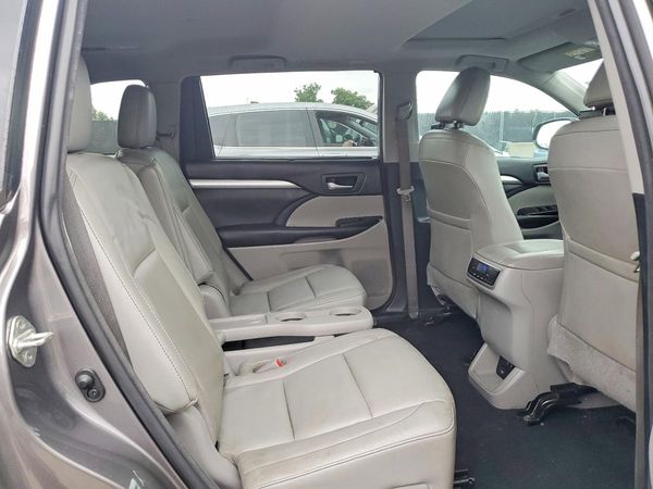 2018 TOYOTA HIGHLANDER SE/XLE