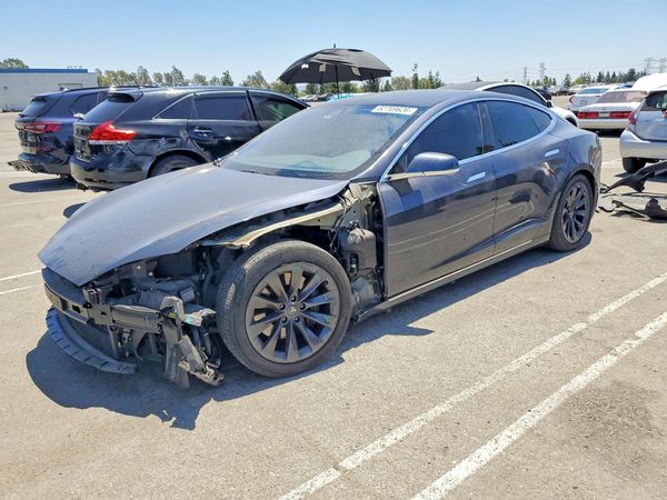 2020 TESLA MODEL S
