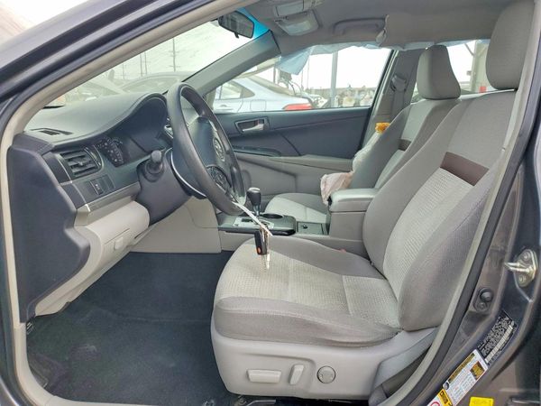 2014 TOYOTA CAMRY