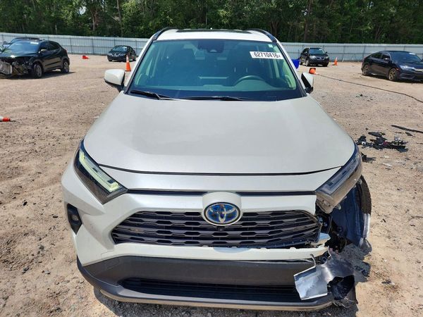 2022 TOYOTA RAV4 Limited