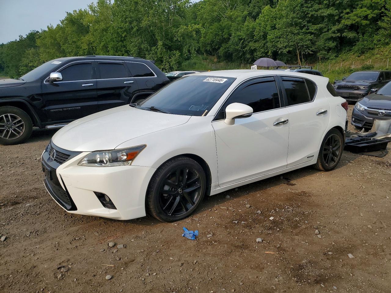 2016 LEXUS CT 200h