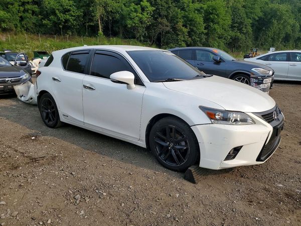 2016 LEXUS CT 200h