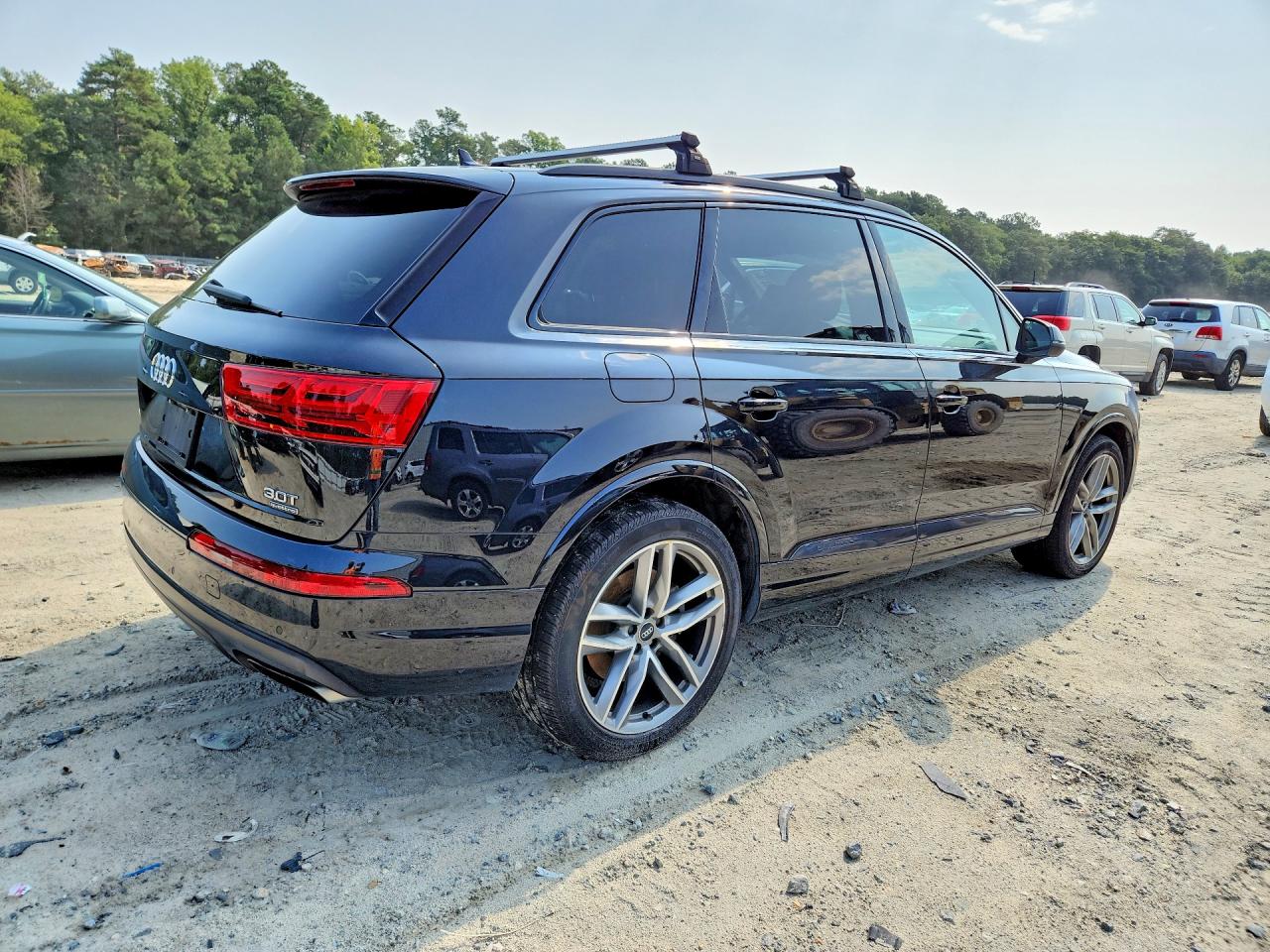 2017 AUDI Q7 quattro Prestige