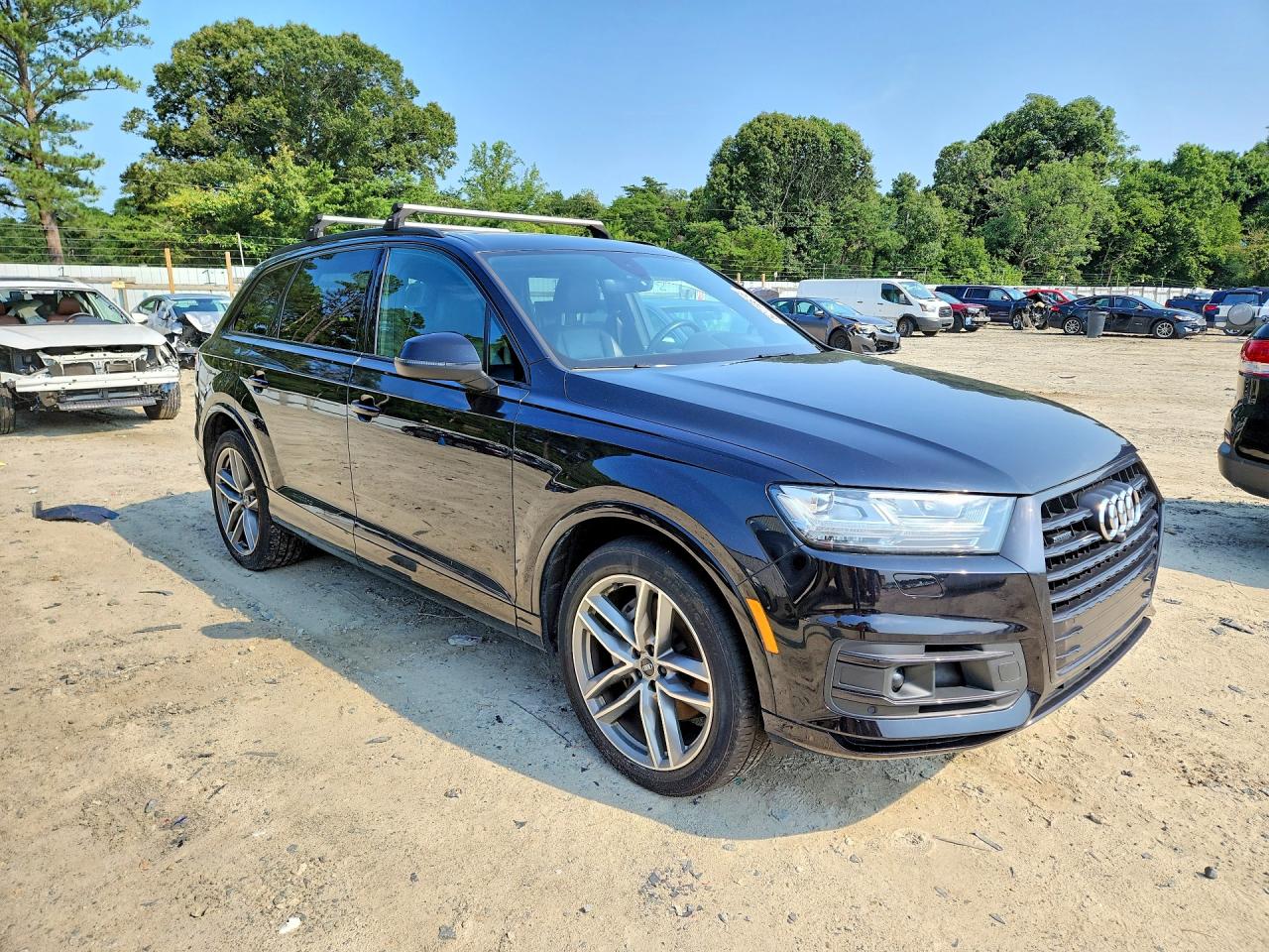 2017 AUDI Q7 quattro Prestige