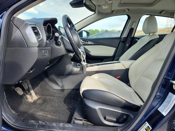 2017 MAZDA 3 Grand Touring