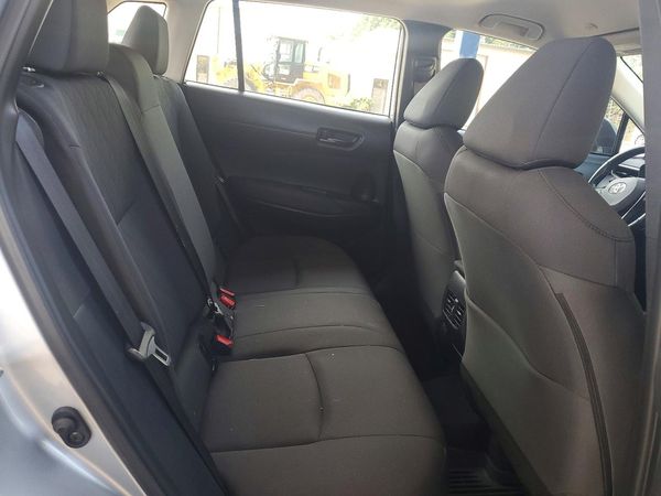 2023 TOYOTA COROLLA CROSS LE