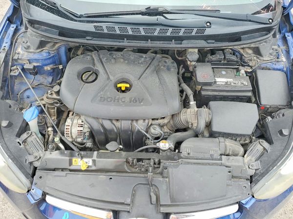 2016 HYUNDAI ELANTRA