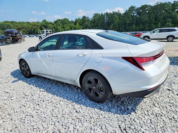 2021 HYUNDAI ELANTRA