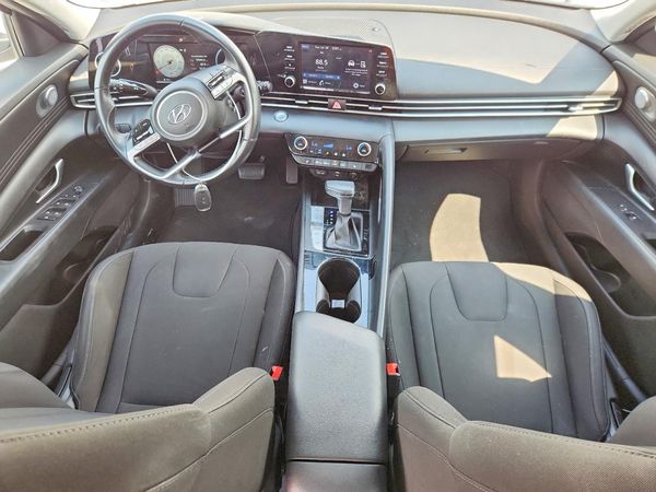 2021 HYUNDAI ELANTRA