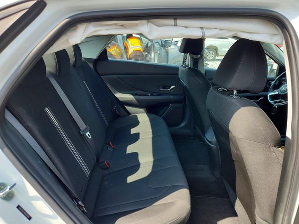 2021 HYUNDAI ELANTRA